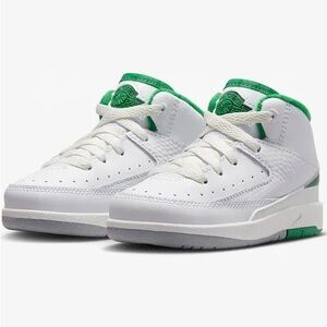 Air Jordan 2 Retro Mid Lucky Green
